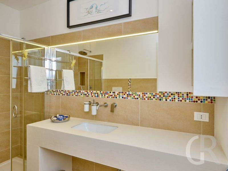 villa-ibla-badezimmer.jpg
