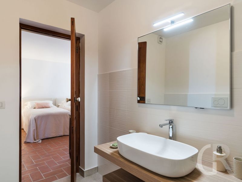 villa-etna-retreat-badezimmer.jpg