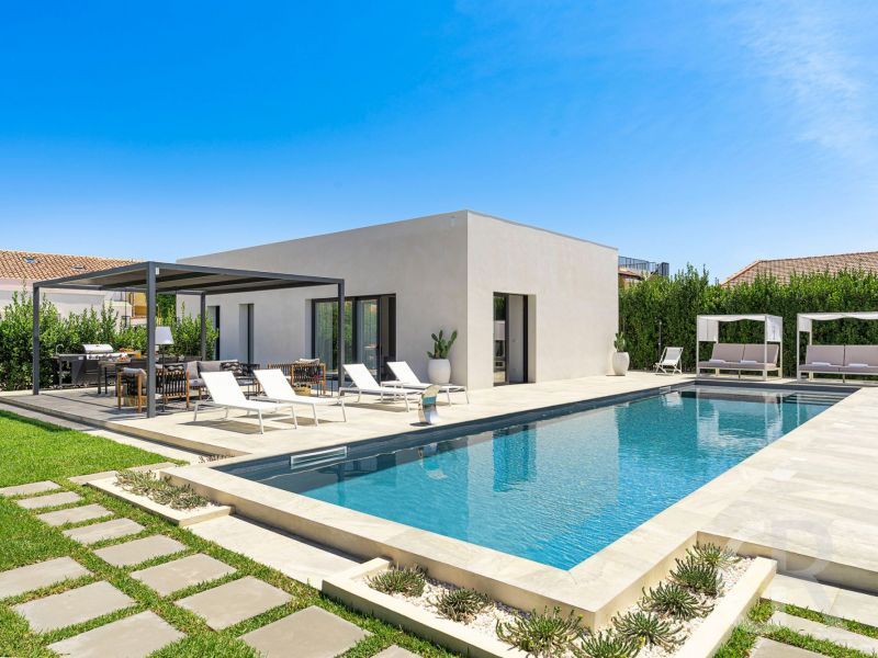 villa-bonita-terrasse-am-schwimmbad.jpg