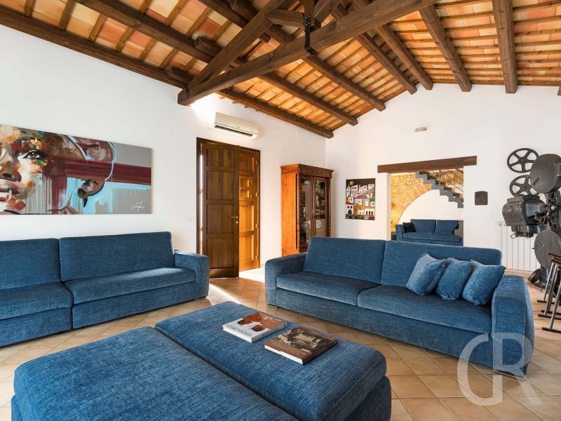 villa-ager-costa-blaues-wohnzimmer.jpg
